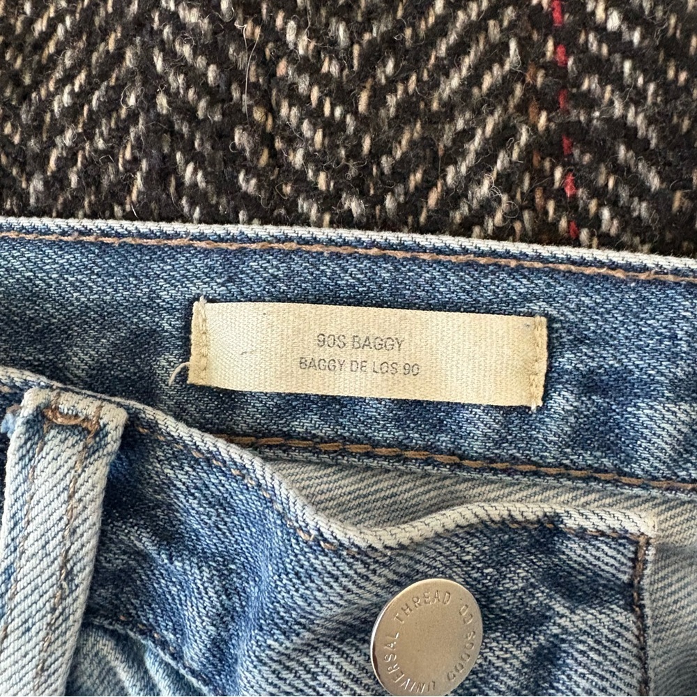 Universal Thread Classic Blue Jeans - Picture 9 of 9